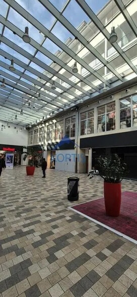 6 B Rue Pasteur, Besançon à louer - Photo de l’immeuble – Image 2 sur 12