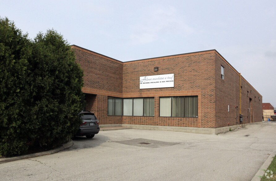41 Buttermill Ave, Vaughan, ON à louer - Photo principale – Image 1 sur 2