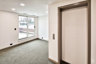 1732 Wisconsin Ave NW, Washington, DC à vendre Photo intérieure– Image 2 sur 7