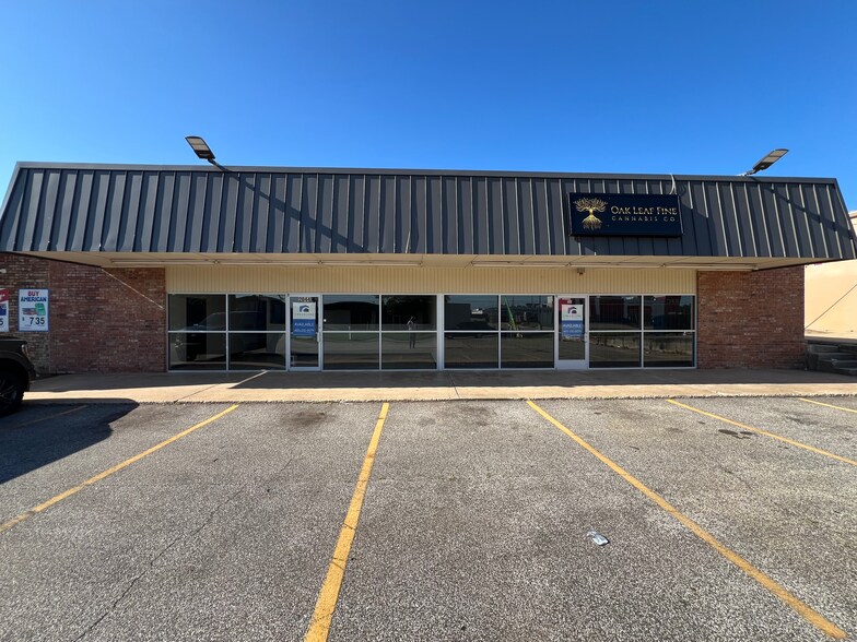 2840 NW 59th St, Oklahoma City, OK à louer - Photo principale – Image 1 sur 4