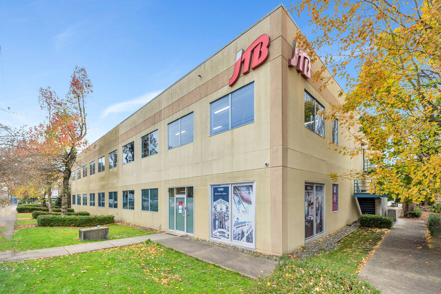 8899 Odlin Cres, Richmond, BC à louer - Photo de l’immeuble – Image 1 sur 4