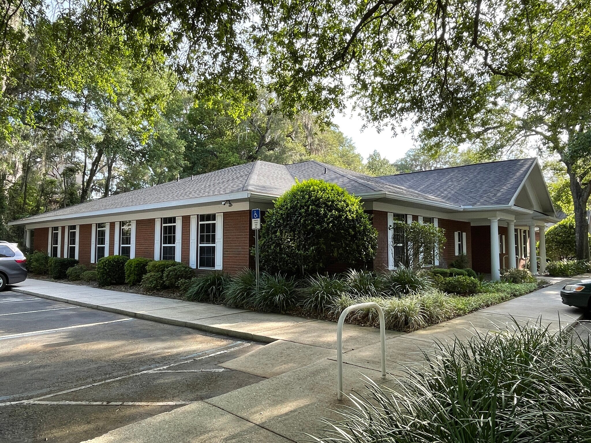 2201 NW 40th Ter, Gainesville, FL à louer Photo principale– Image 1 sur 22