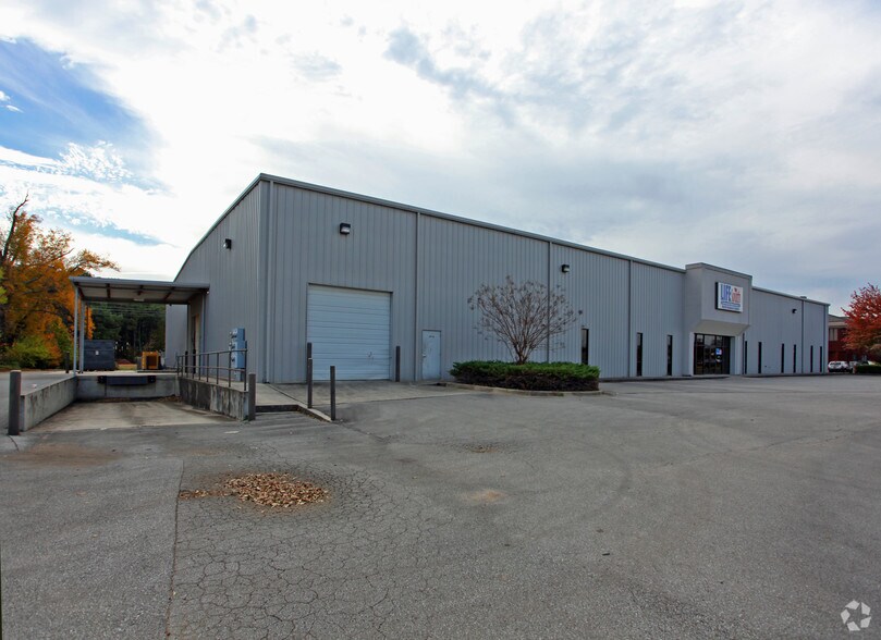 2801 Westcorp Blvd, Huntsville, AL à vendre - Photo de l’immeuble – Image 3 sur 5