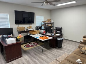 8946 N FM 1417, Denison, TX à vendre Photo intérieure– Image 2 sur 9