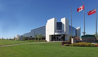 Plus de détails pour 60 Courtneypark Dr W, Mississauga, ON - Bureau à louer