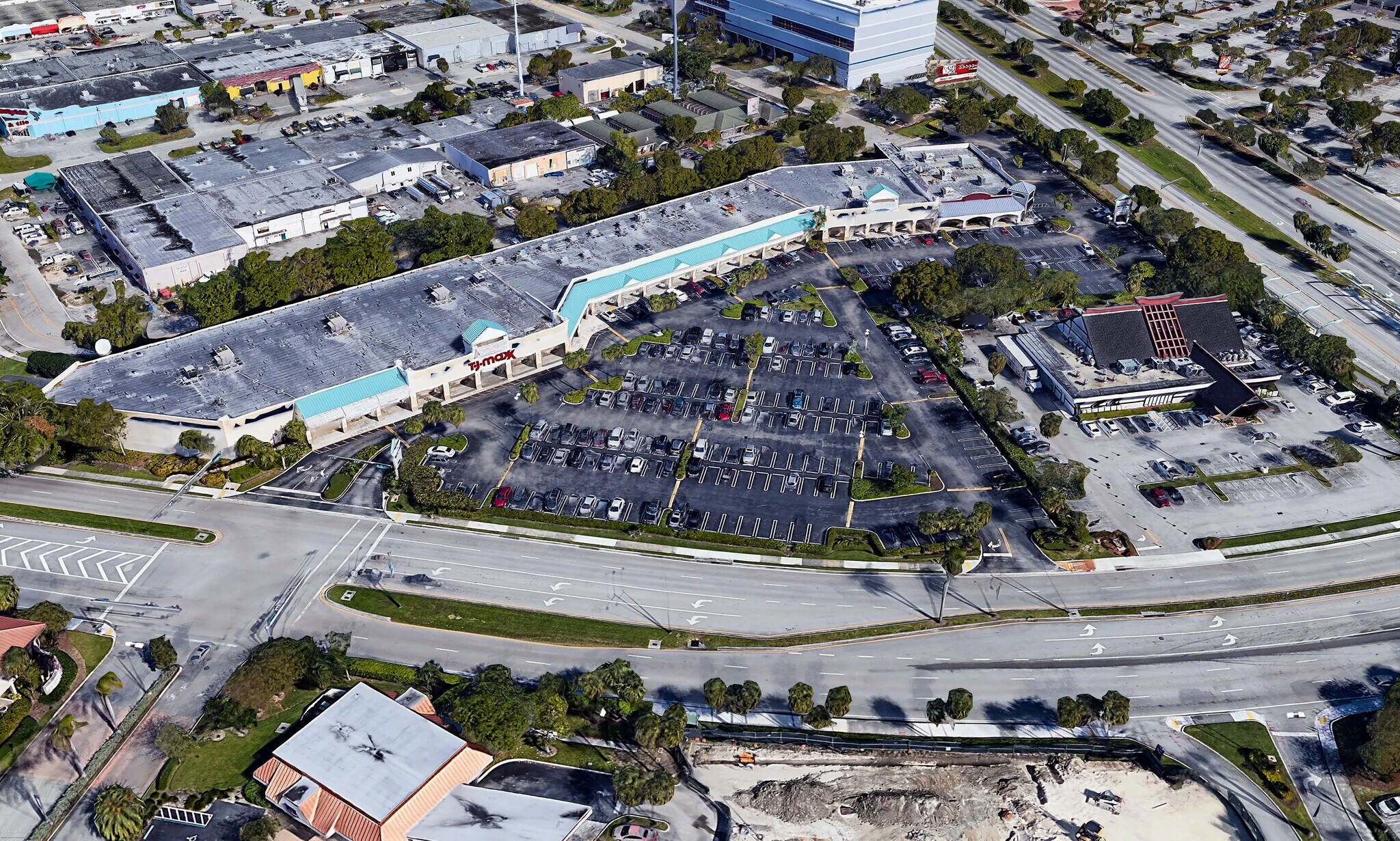 8831 SW 136th St, Miami, FL à louer Photo principale– Image 1 sur 8