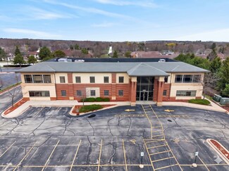 Plus de détails pour 12555 W National Ave, New Berlin, WI - Bureau à vendre