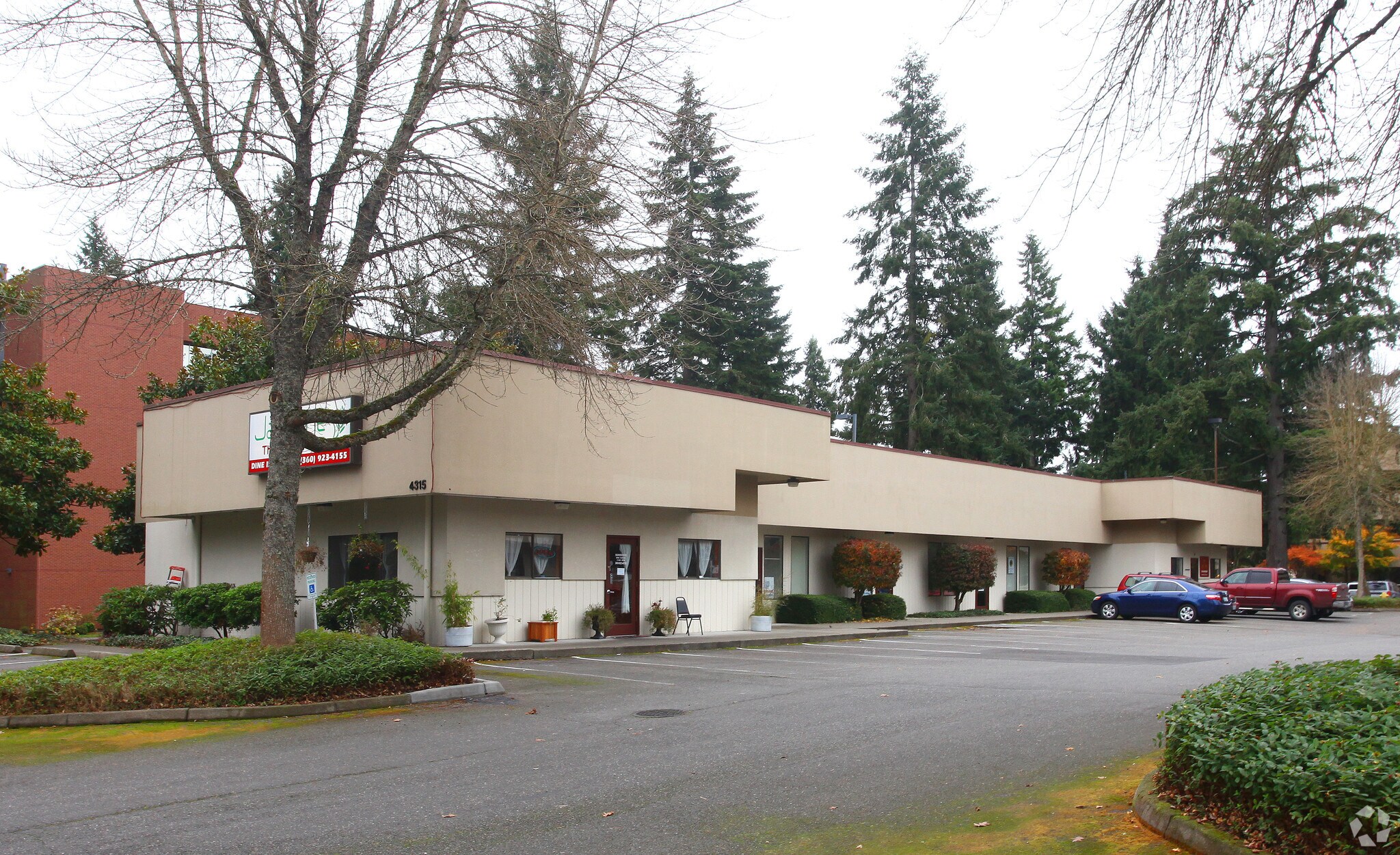 4315 6th Ave SE, Lacey, WA à louer Photo principale– Image 1 sur 8
