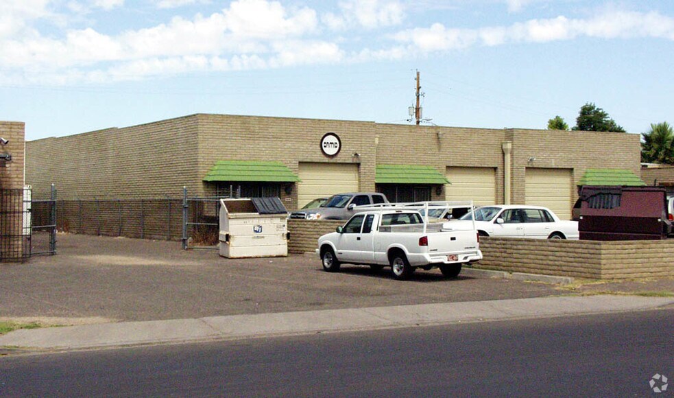 2928 N 30th St, Phoenix, AZ à louer - Photo de l’immeuble – Image 3 sur 4