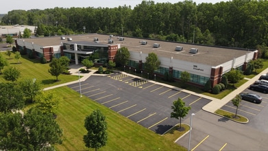 540 CrossPoint Pky, Getzville, NY à louer Photo de l’immeuble– Image 1 sur 7