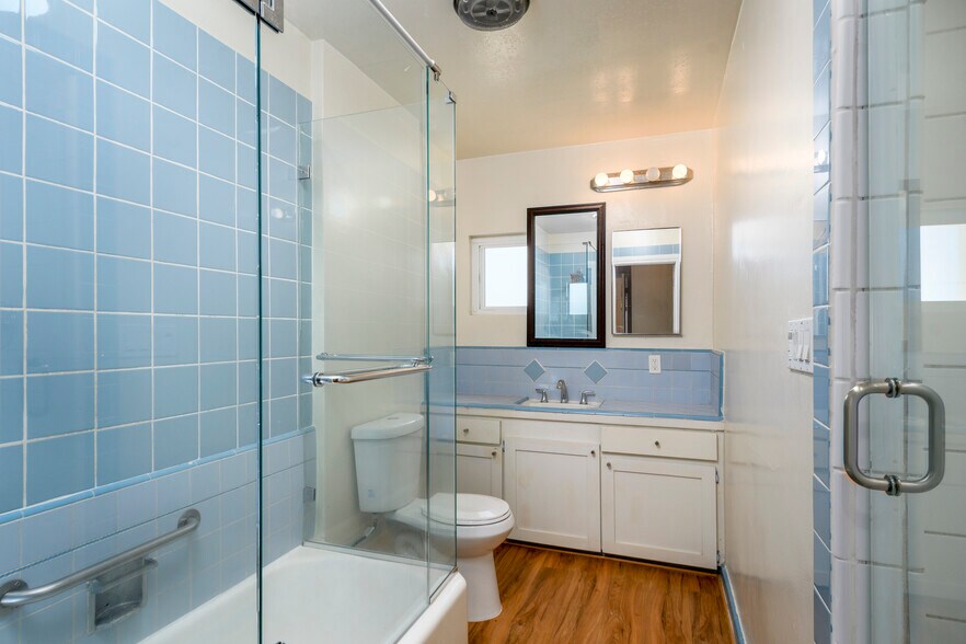 7051-7053 3rd Ave, Los Angeles, CA à vendre - Photo intérieure – Image 3 sur 72
