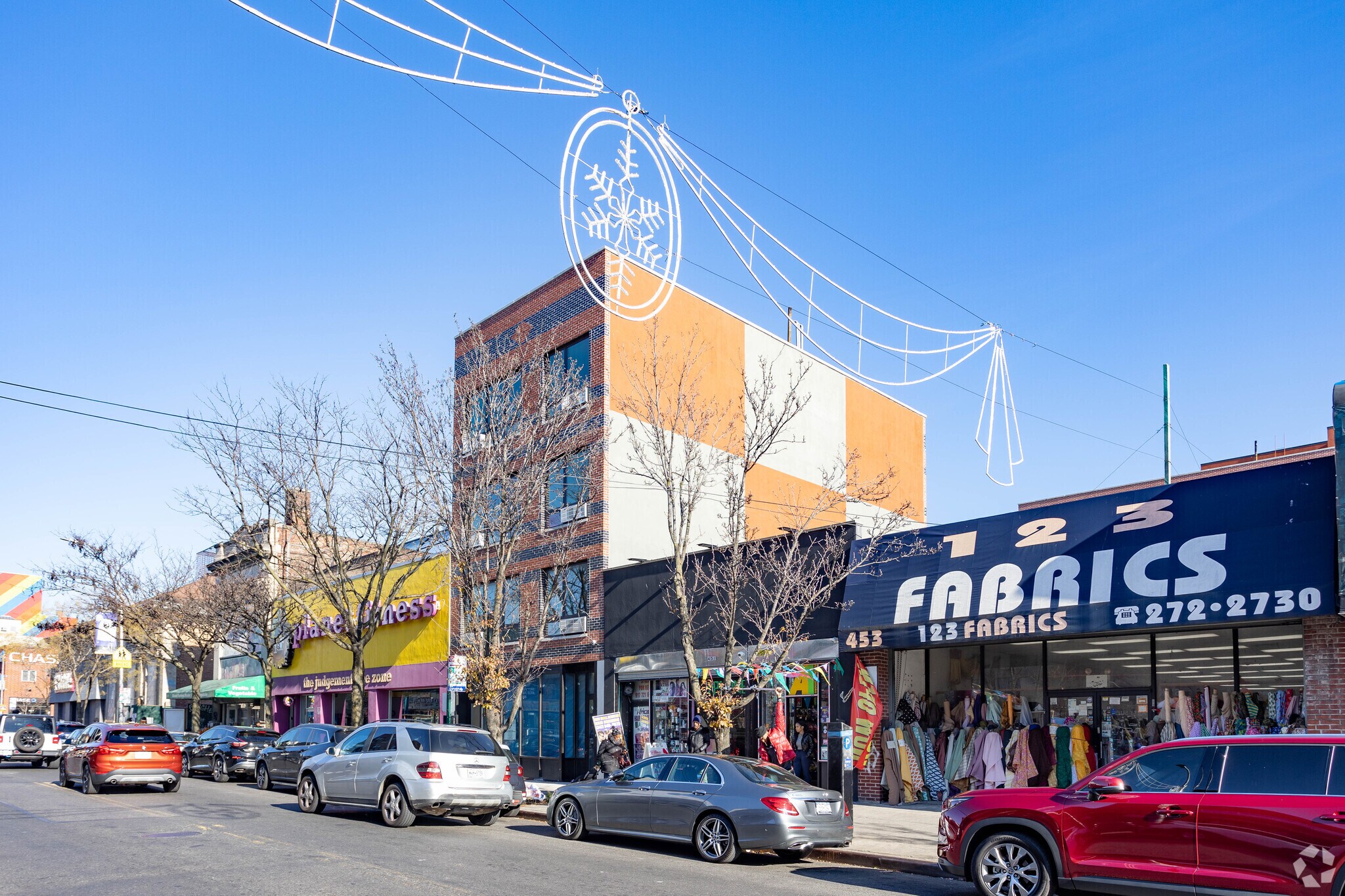 451 Rockaway Ave, Brooklyn, NY à louer Photo de l’immeuble– Image 1 sur 6