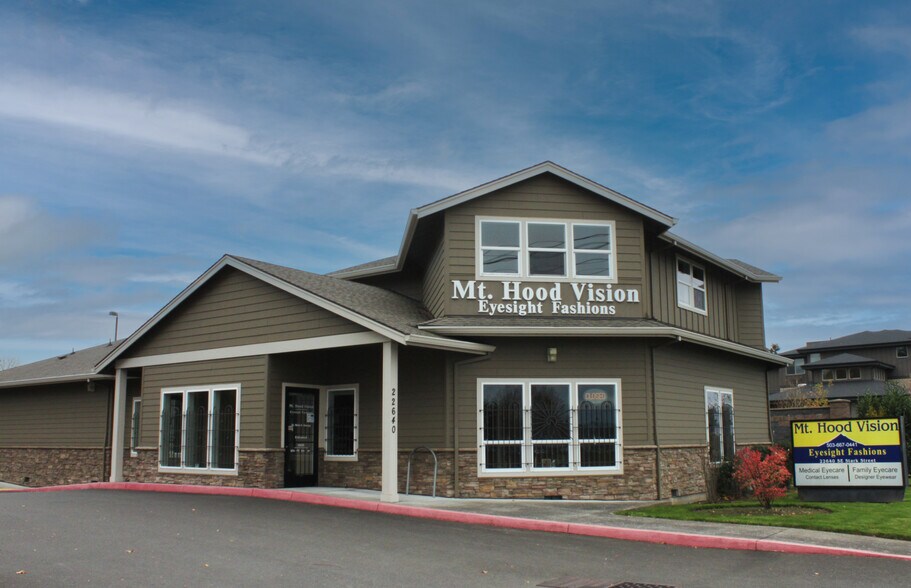 22640 SE Stark St, Gresham, OR à louer - Photo de l’immeuble – Image 3 sur 8