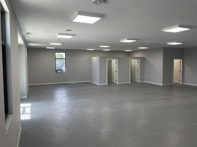 19 Gage Ave NE, Madelia, MN à louer - Photo intérieure – Image 3 sur 5