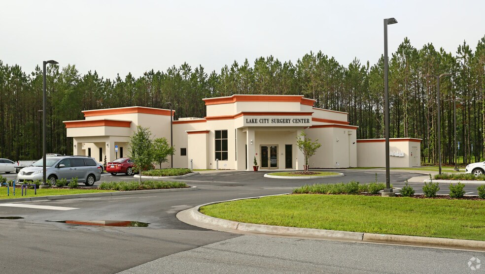 208 SW Prosperity Pl, Lake City, FL à vendre - Photo principale – Image 1 sur 9