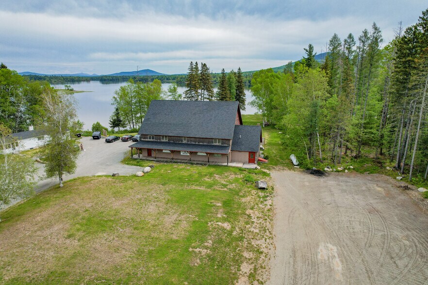 9 Tranquility Ln, Eustis, ME à vendre - Photo de l’immeuble – Image 2 sur 43