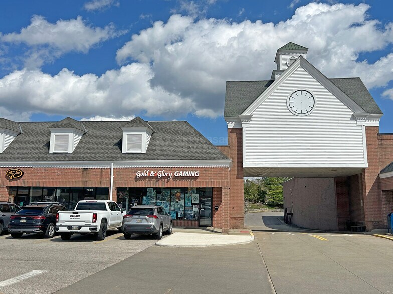 7979-7991 Broadview Rd, Broadview Heights, OH à louer - Photo de l’immeuble – Image 1 sur 7