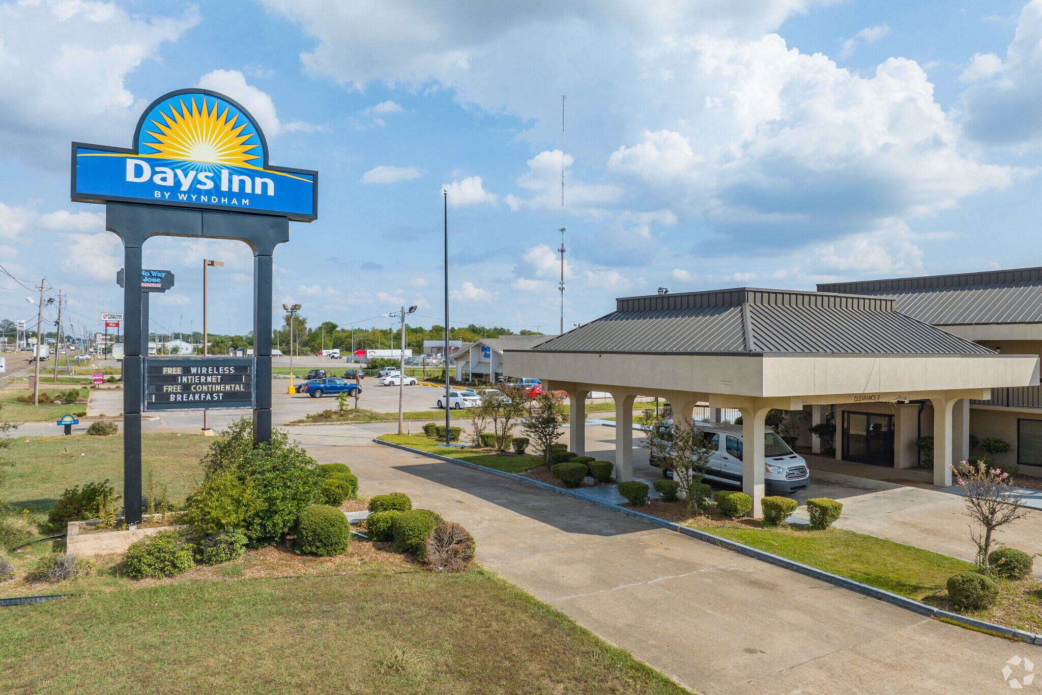 2701 Highway 82 E, Greenville, MS à vendre Photo principale– Image 1 sur 35