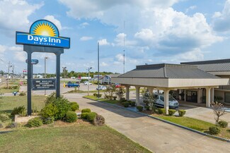 Plus de détails pour 2701 Highway 82 E, Greenville, MS - Hôtellerie à vendre