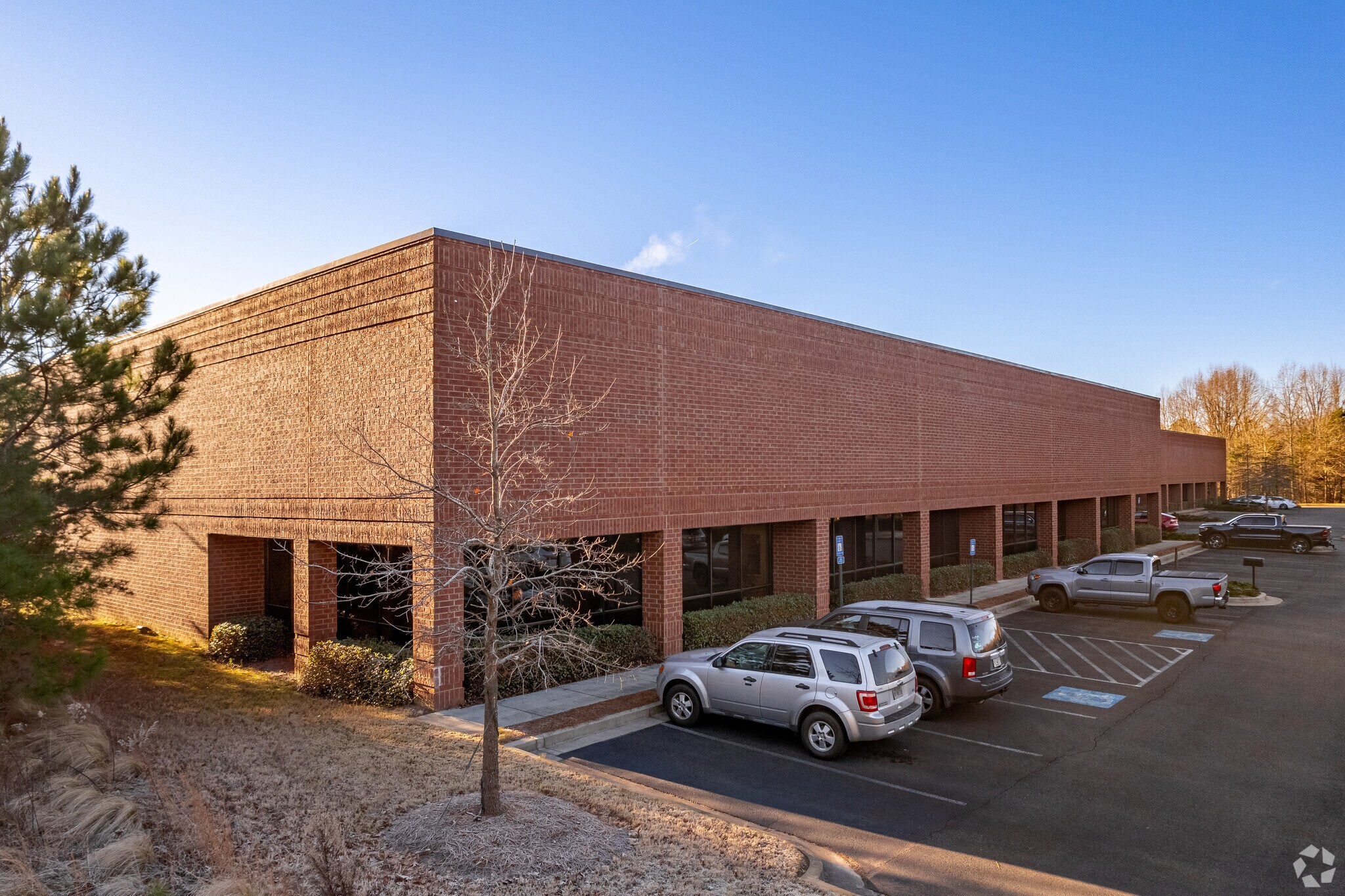 2220 Airport Industrial Dr, Ball Ground, GA à louer Photo principale– Image 1 sur 7