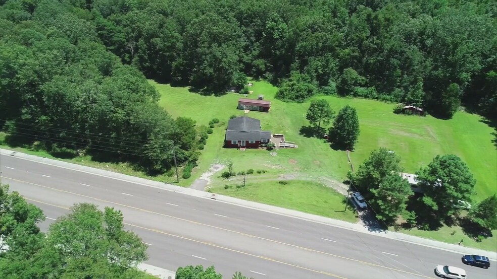 758 S Live Oak Dr, Moncks Corner, SC à vendre - Vidéo sur l’annonce professionnelle – Image 2 sur 3