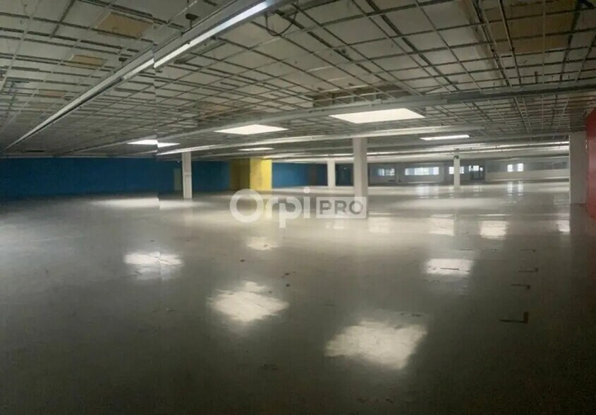 Industriel/Logistique dans Genlis à vendre - Photo de l’immeuble – Image 3 sur 7