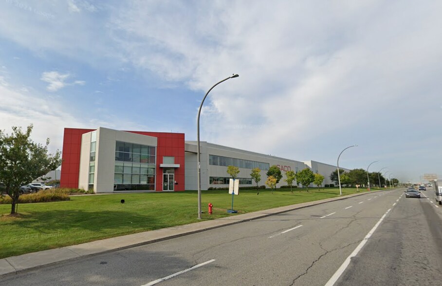 6000 Rte Transcanadienne, Saint-Laurent, QC à louer - Photo de l’immeuble – Image 1 sur 6