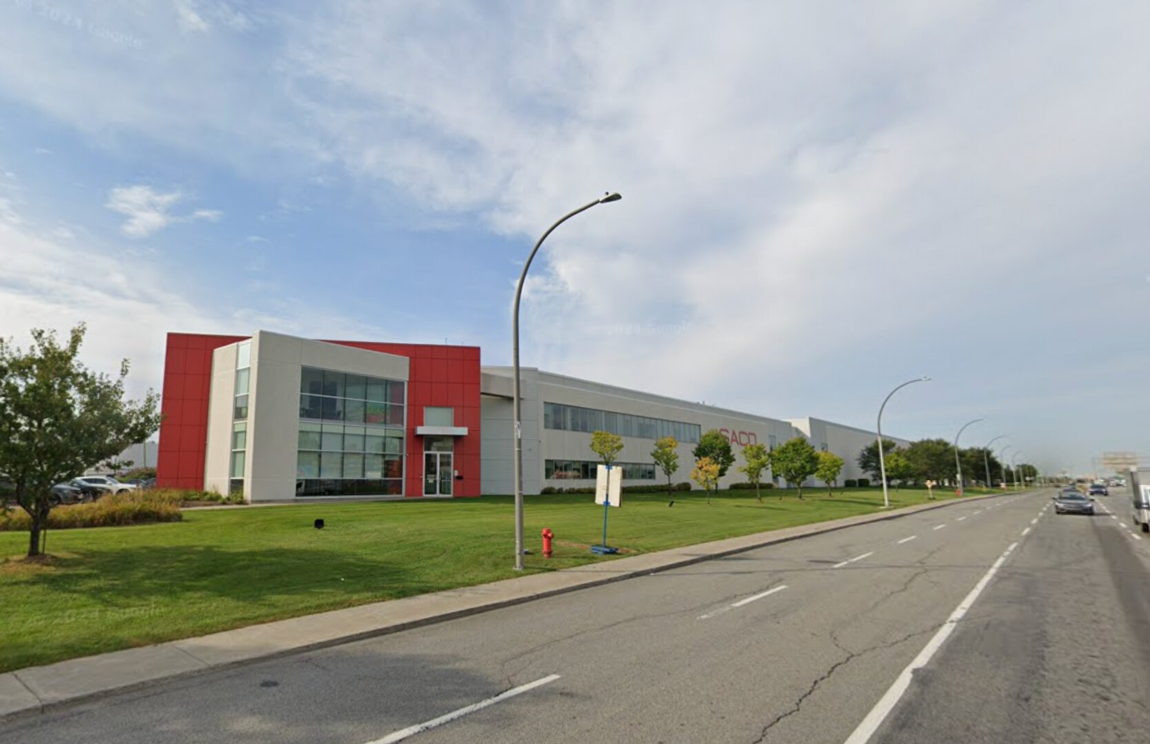 6000 Rte Transcanadienne, Saint-Laurent, QC à louer Photo de l’immeuble– Image 1 sur 7