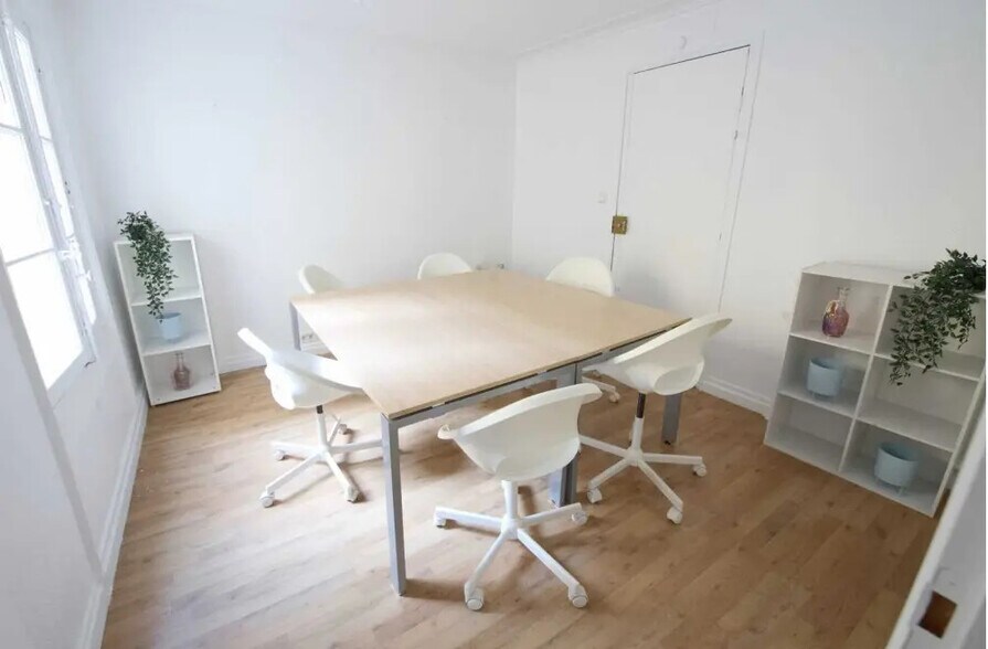 Bureau dans Paris à louer - Photo de l’immeuble – Image 3 sur 6