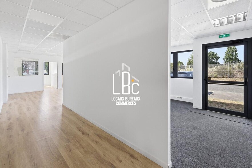 275 Boulevard Marcel Paul, Saint-Herblain à louer - Photo de l’immeuble – Image 2 sur 5