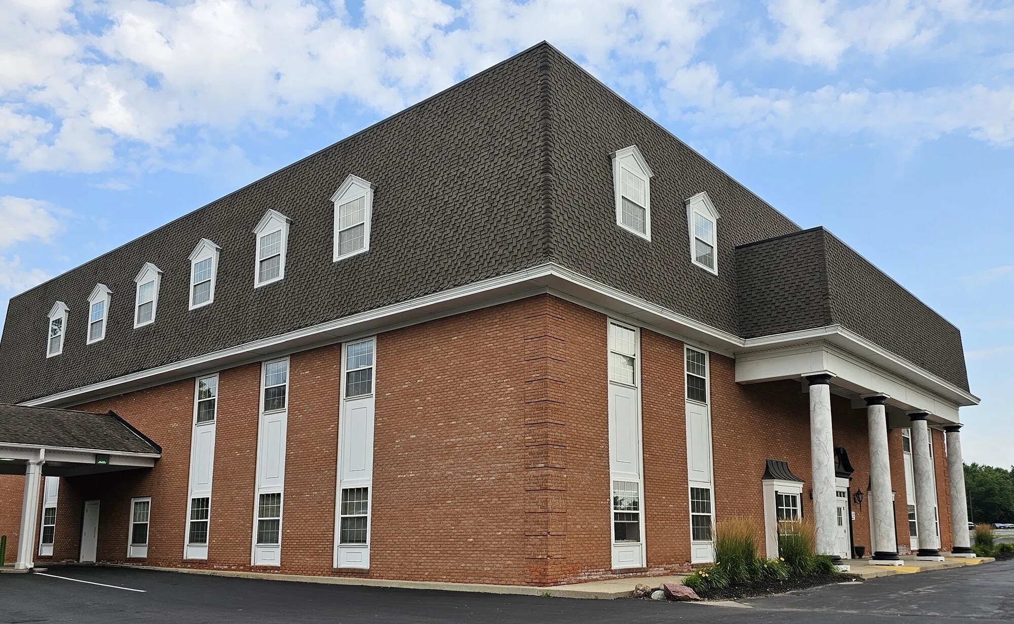 3131 Executive Pky, Toledo, OH à vendre Photo de l’immeuble– Image 1 sur 9