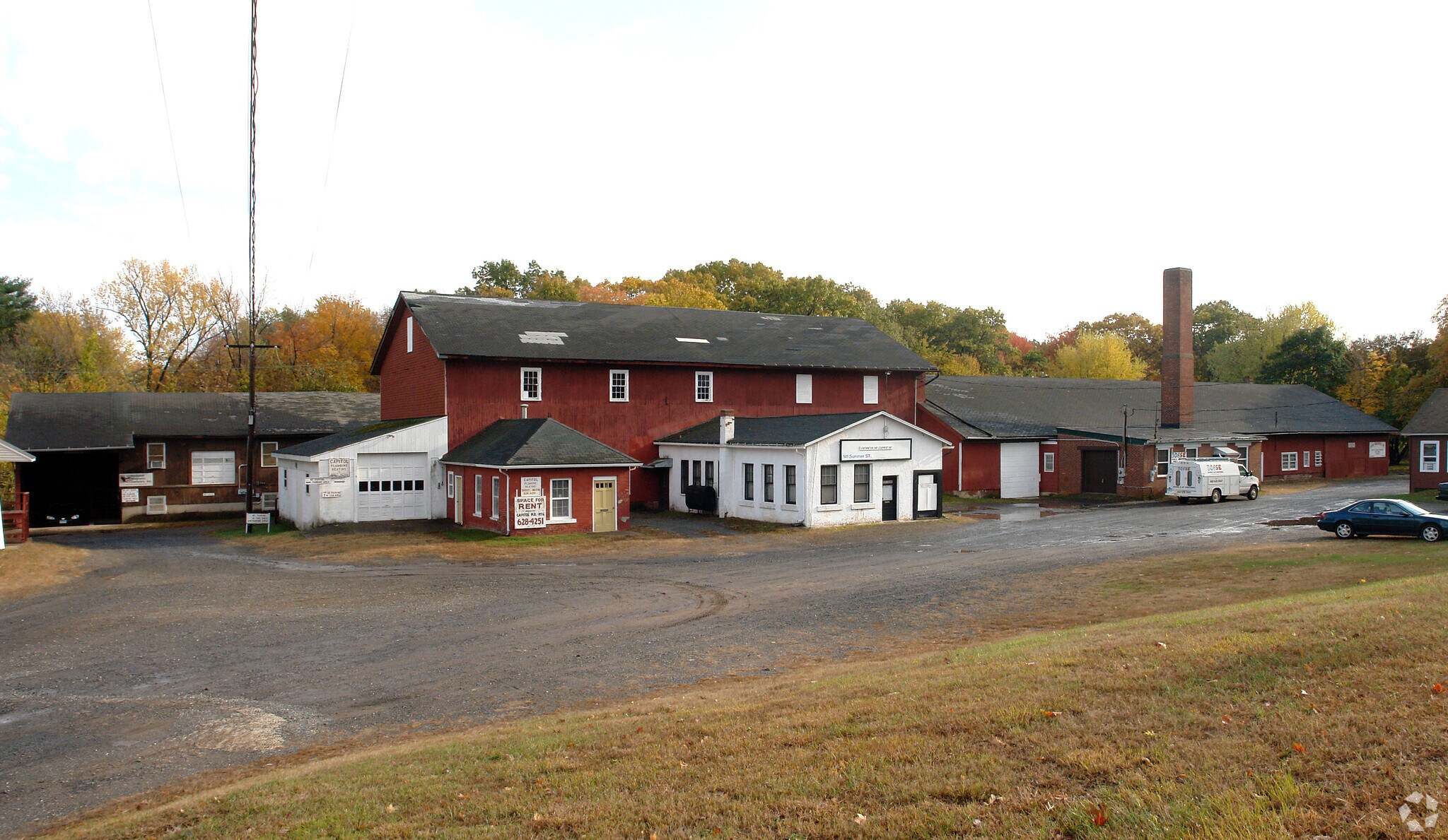 141 Summer St, Plantsville, CT à louer Photo principale– Image 1 sur 11