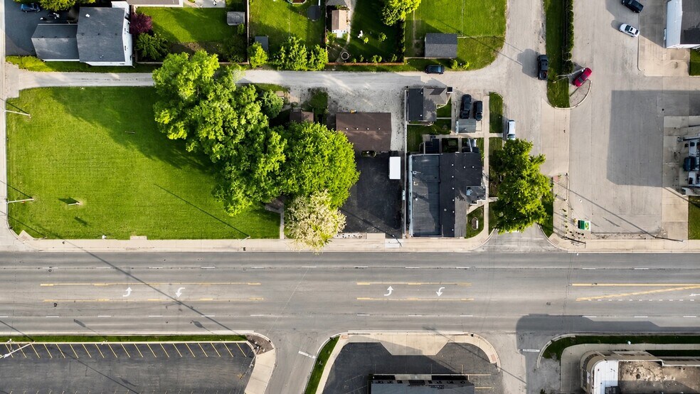 308 E South St, Plano, IL à vendre - Photo de l’immeuble – Image 1 sur 15