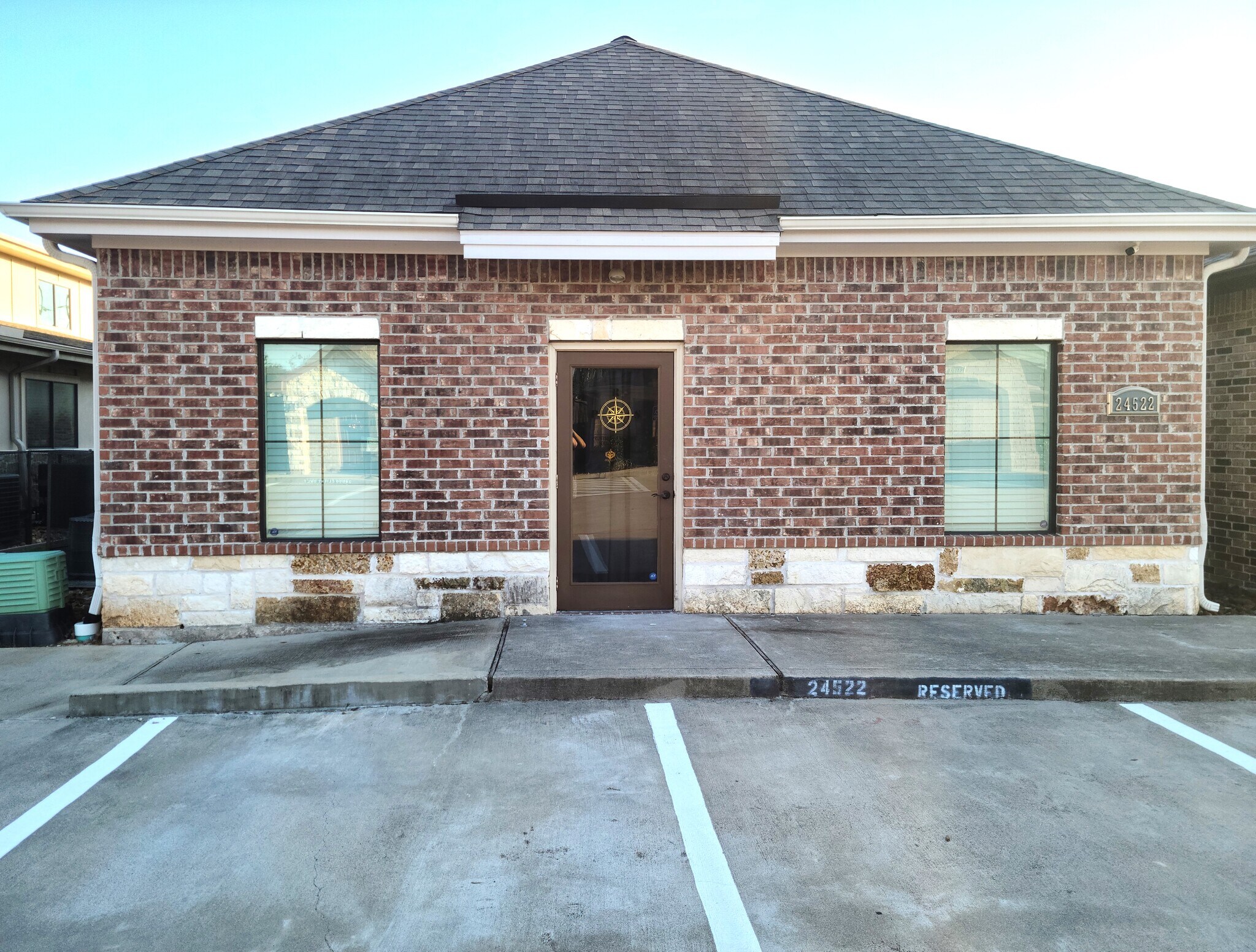 24522 Kingsland Blvd, Katy, TX à louer Photo de l’immeuble– Image 1 sur 7