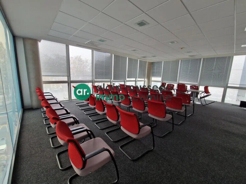 Bureau dans Angers à louer - Photo de l’immeuble – Image 1 sur 5