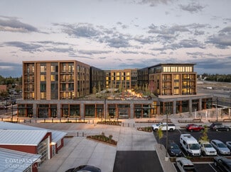 Plus de détails pour 310 SW Industrial Way, Bend, OR - Local commercial à louer