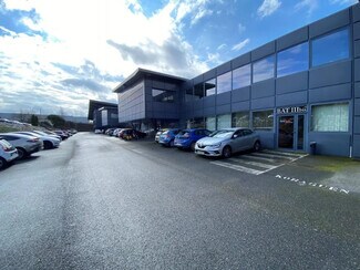 Plus de détails pour 1 Rond-Point De La Résistance, Saint-Jean - Bureau à louer