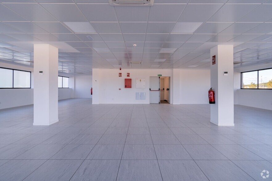 Calle Rosalind Franklin, 58, Getafe, Madrid à louer - Photo de l’immeuble – Image 2 sur 22