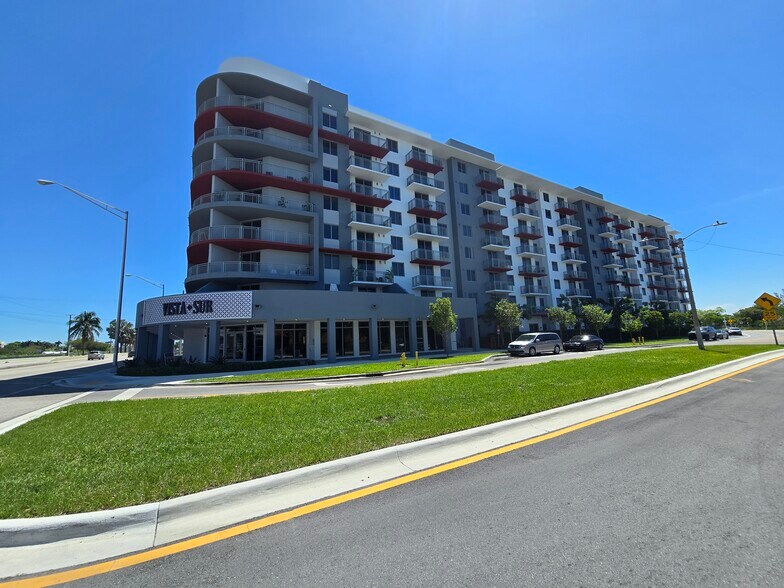27201 S Dixie Hwy, Homestead, FL à louer - Photo de l’immeuble – Image 3 sur 20