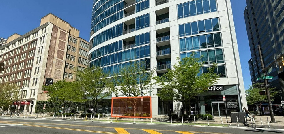 2101 Market St, Philadelphia, PA à louer - Photo principale – Image 1 sur 5
