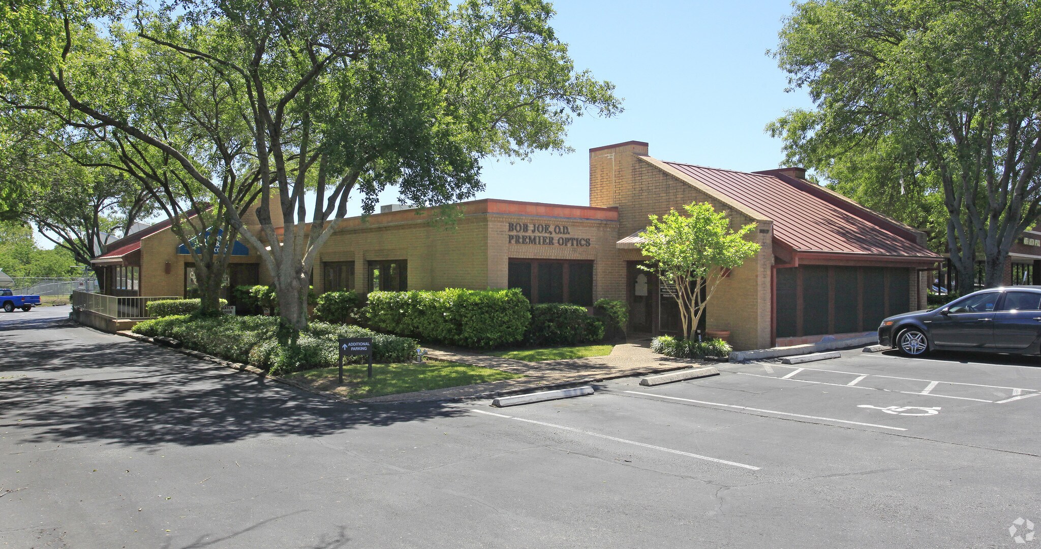 8105 Shoal Creek Blvd, Austin, TX à vendre Photo de l’immeuble– Image 1 sur 4