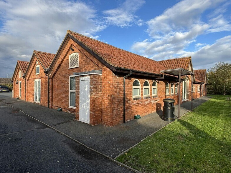 Bath Rd, Worcester à louer - Photo de l’immeuble – Image 2 sur 11