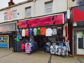 Plus de détails pour 37 Waterloo Rd, Blackpool - Local commercial à vendre