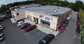 Plus de détails pour 791-795 Middle Country Rd, Saint James, NY - Local commercial à louer