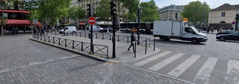 Local commercial dans Paris à louer Photo de l’immeuble– Image 1 sur 4