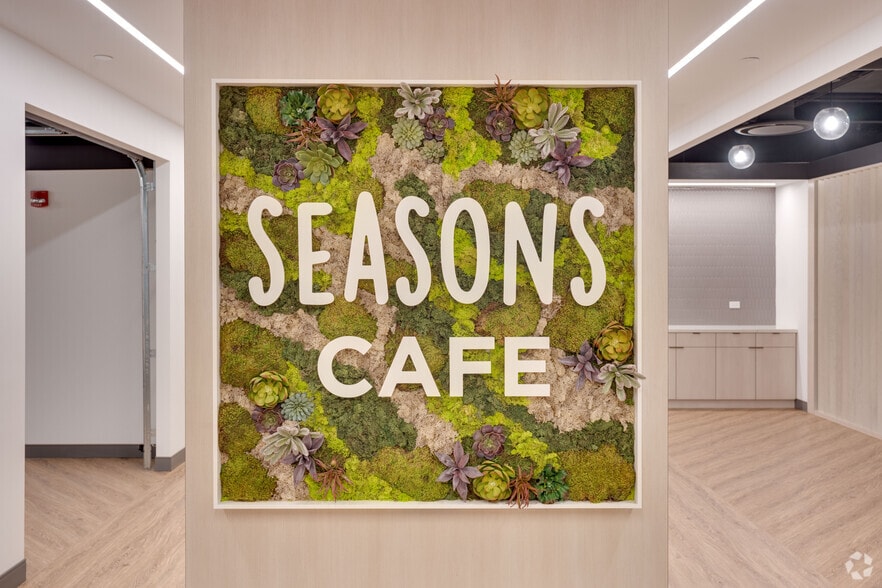 2015 Spring Rd, Oak Brook, IL à louer - Photo intérieure – Image 3 sur 32