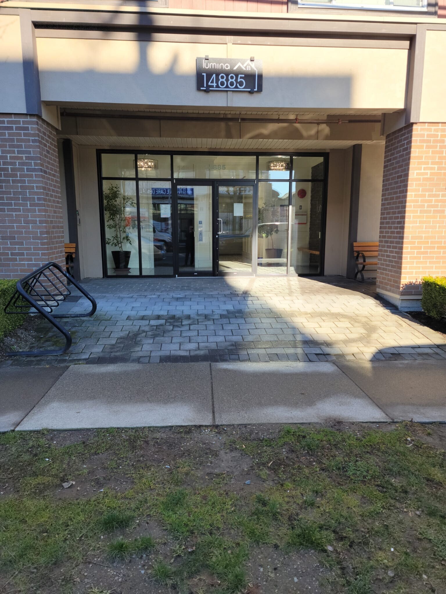 14885 60 Av, Surrey, BC à vendre Photo de l’immeuble– Image 1 sur 2