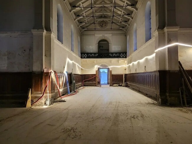 Plus de détails pour Local commercial à louer