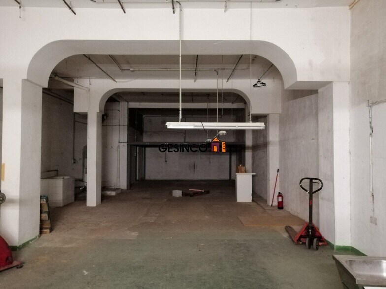 Local commercial dans Ontinyent, Valencia à louer - Photo de l’immeuble – Image 2 sur 7