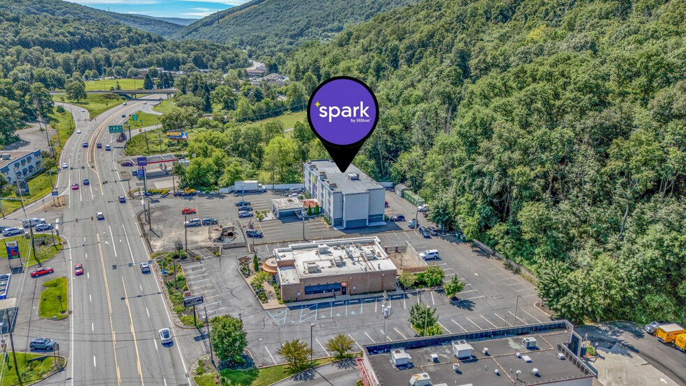 821 Northern Blvd, Clarks Summit, PA à vendre - Photo de l’immeuble – Image 3 sur 39